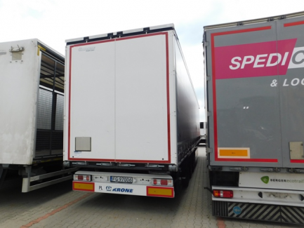 Zdjęcie przedmiotu: KRONE SD Curtain semitrailer