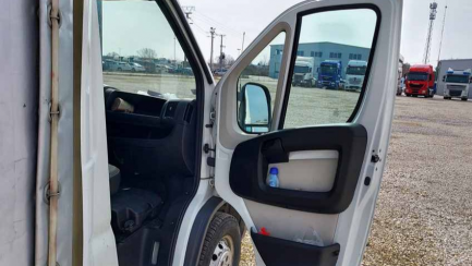 Zdjęcie przedmiotu: Citroen Jumper 35 2.0 BlueHDi E6 3.5t L3