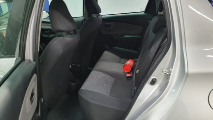 Zdjęcie przedmiotu: Toyota Yaris Hatchback 1.0 Premium