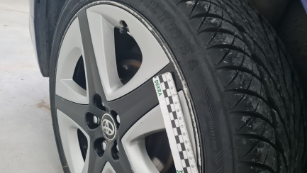 Zdjęcie przedmiotu: Toyota Prius 1.8 Hybrid Premium Pojazd zasilany LPG, Brak dokumentacji instalacji gazowej