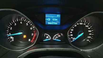 Zdjęcie przedmiotu: Ford Focus sedan 1.6 Trend