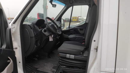 Zdjęcie przedmiotu: Renault Master UWAGA! Dow&oacute;d zatrzymany elektronicznie!