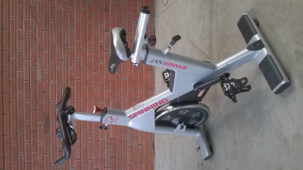 Zdjęcie przedmiotu: STAR TRAC Spinner NXT