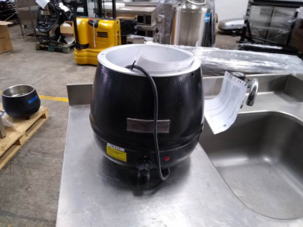 Zdjęcie przedmiotu: АКЦІОНЕРНА ГАСТРОНОМІЯ Набір гастрономічного обладнання