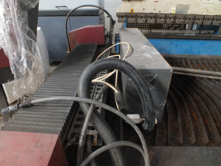 Zdjęcie przedmiotu: PLOTER PLAZMOWY SERON SK 1530