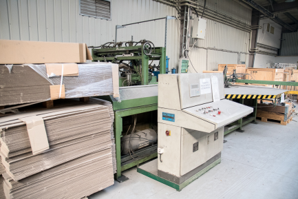 Zdjęcie przedmiotu: Technological line for the production of SICODAN condensers CONDENSER line