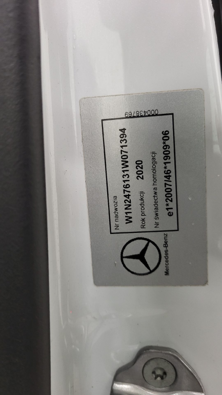 Zdjęcie przedmiotu: Mercedes-benz GLB 200 d 4-Matic AMG Line 8G-DCT