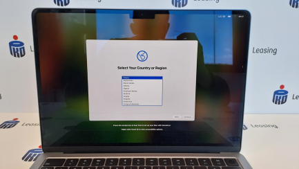 Zdjęcie przedmiotu: Apple MacBook Air 13 M3/8C CPU 8C GPU/16GB/256GB SSD (Космічний сірий), код товару: MC8G4ZE/A