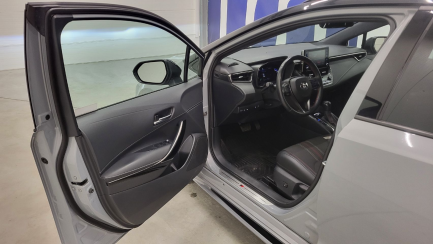 Zdjęcie przedmiotu: Toyota Corolla TS Kombi 2.0 Hybrid GR Sport