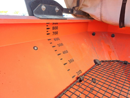 Zdjęcie przedmiotu: RAUCH AXIS M 20.2 Q 2-disc fertilizer spreader