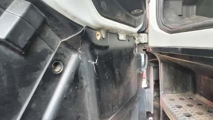 Zdjęcie przedmiotu: Iveco AS440T/P 4x2 Hi-Way