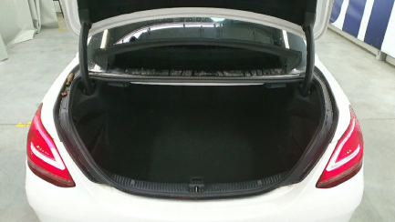 Zdjęcie przedmiotu: MERCEDES C200 4MATIC 9G-TRONIC