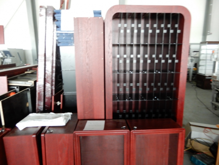 Zdjęcie przedmiotu: A set of MAGNA TRADE bar furniture