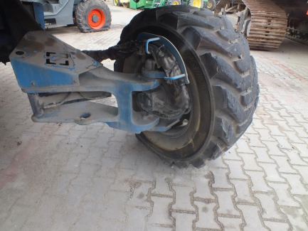 Zdjęcie przedmiotu: GENIE Z 135/70 articulated petrol platform