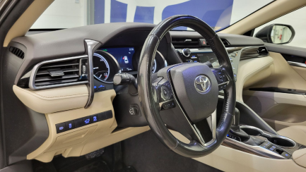 Zdjęcie przedmiotu: Toyota Camry 2.5 Hybrid Executive CVT Oświadczenie o utracie DR