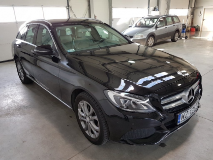 Zdjęcie przedmiotu: Mercedes-benz C200