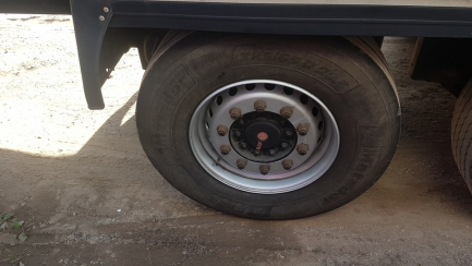 Zdjęcie przedmiotu: KRONE PROFI LINER SDP27 curtain semi-trailer