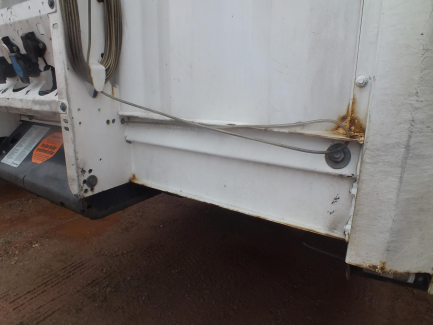 Zdjęcie przedmiotu: KRONE SD Curtain trailer