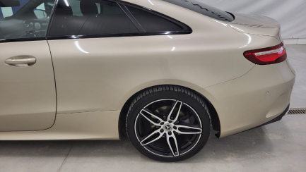 Zdjęcie przedmiotu: Mercedes-benz E 300 d Coupe 9G-TRONIC