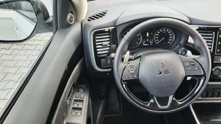 Zdjęcie przedmiotu: Mitsubishi Outlander 2.0 Intense + SDA 4WD CVT
