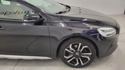 Zdjęcie przedmiotu: Volvo V40 Cross Country T3 Drive-E Summum aut