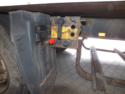 Zdjęcie przedmiotu: SCHMITZ CARGOBULL SK0 24 / L-13.4FP80 / 60 isothermal semi-trailer