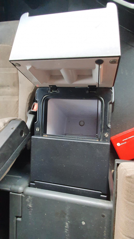 Zdjęcie przedmiotu: Iveco AS440T/P 4x2 Hi-Way