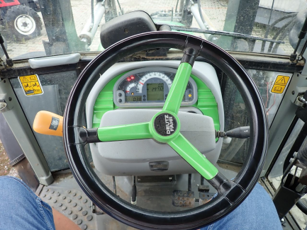Zdjęcie przedmiotu: DEUTZ-FAHR agricultural tractor...