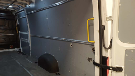 Zdjęcie przedmiotu: MAN TGE 3.180 L5H3 (16.4) E6 3.5t