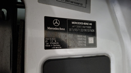 Zdjęcie przedmiotu: MERCEDES-BENZ/IGLOPOL SPRINTER E6 3.5t