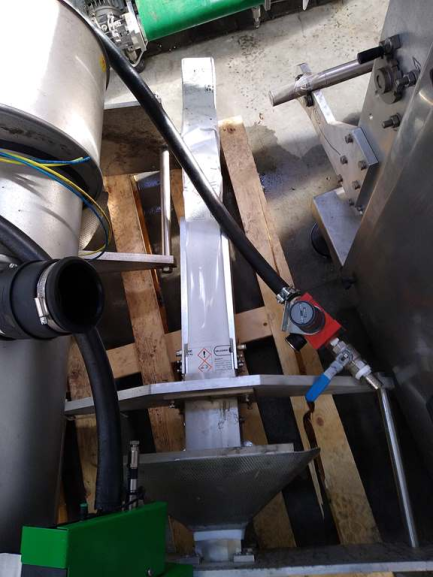 Zdjęcie przedmiotu: Line for packing loose products