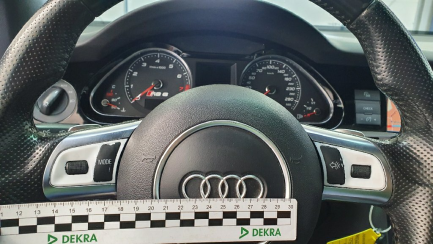 Zdjęcie przedmiotu: Audi Rs6 5.0 FSI Quattro Tiptr.