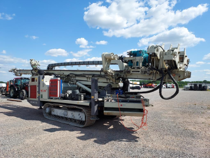 Zdjęcie przedmiotu: Wiertnica pionowa wielozadaniowa COMACCHIO MC 24