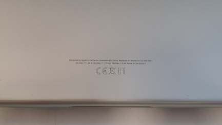 Zdjęcie przedmiotu: Ноутбук / Лептоп Apple MacBook Air 13 M3 / 8 ГБ / 256 ГБ, код виробника MRXQ3ZE/A