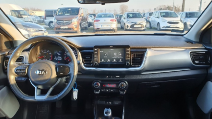 Zdjęcie przedmiotu: Kia STONIC 1.4 L