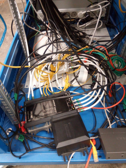 Zdjęcie przedmiotu: PACKAGE AUCTION Multimedia set (TV sets, tablets, cameras)