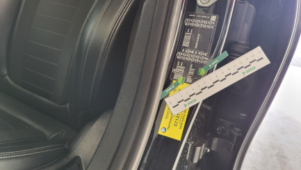 Zdjęcie przedmiotu: BMW 318d Sport Line aut Oświadczenie o utracie DR