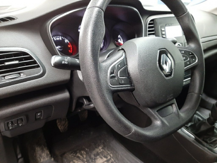 Zdjęcie przedmiotu: Renault Megane IV 1.3 TCe FAP Life