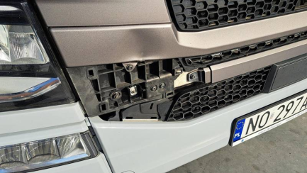 Zdjęcie przedmiotu: SCANIA R460 Super E6 18.0t 4x2 EB