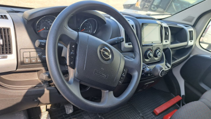 Zdjęcie przedmiotu: Opel Movano E6.4 3.5t L3H2