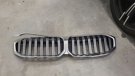 Zdjęcie przedmiotu: BMW 318i M Sport aut Oświadczenie o utracie DR