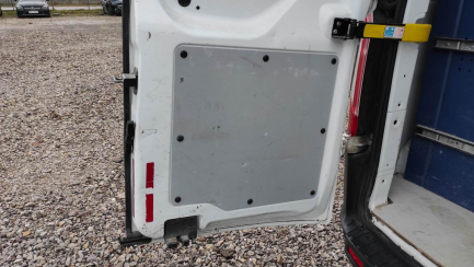 Zdjęcie przedmiotu: Ford Transit E5 3.3t L2 Trend