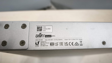Zdjęcie przedmiotu: Sieci - komponenty Ubiquiti Redundantny system zasilania UniFi SmartPower (USP-RPS)