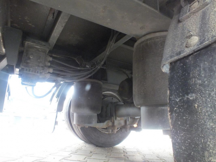 Zdjęcie przedmiotu: Przyczepa skrzyniowa i kurtynowa z osiami centralnymi PLANDEX PTL 18