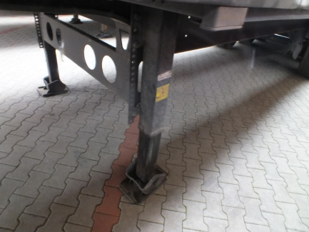 Zdjęcie przedmiotu: KRONE SD curtain semi-trailer