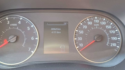 Zdjęcie przedmiotu: RENAULT/GRUAU Master FWD 2.3 dCi L3H1 Pack Clim S&S+E E6 3.5t