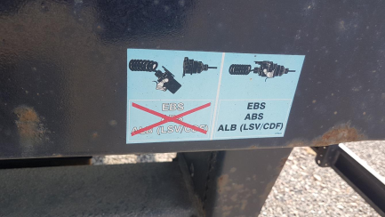 Zdjęcie przedmiotu: ORTEN AG18T Przyczepa skrzyniowa i kurtynowa z osiami centralnymi