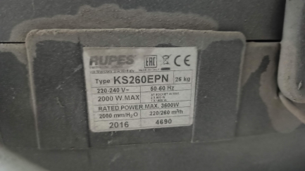 Zdjęcie przedmiotu: Set of painting accessories.