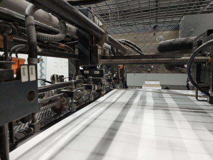 Zdjęcie przedmiotu: Чотириколірна листова офсетна машина Manroland 704 3B LV HiPrint