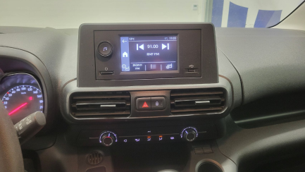 Zdjęcie przedmiotu: Opel Combo Basic E Cargo